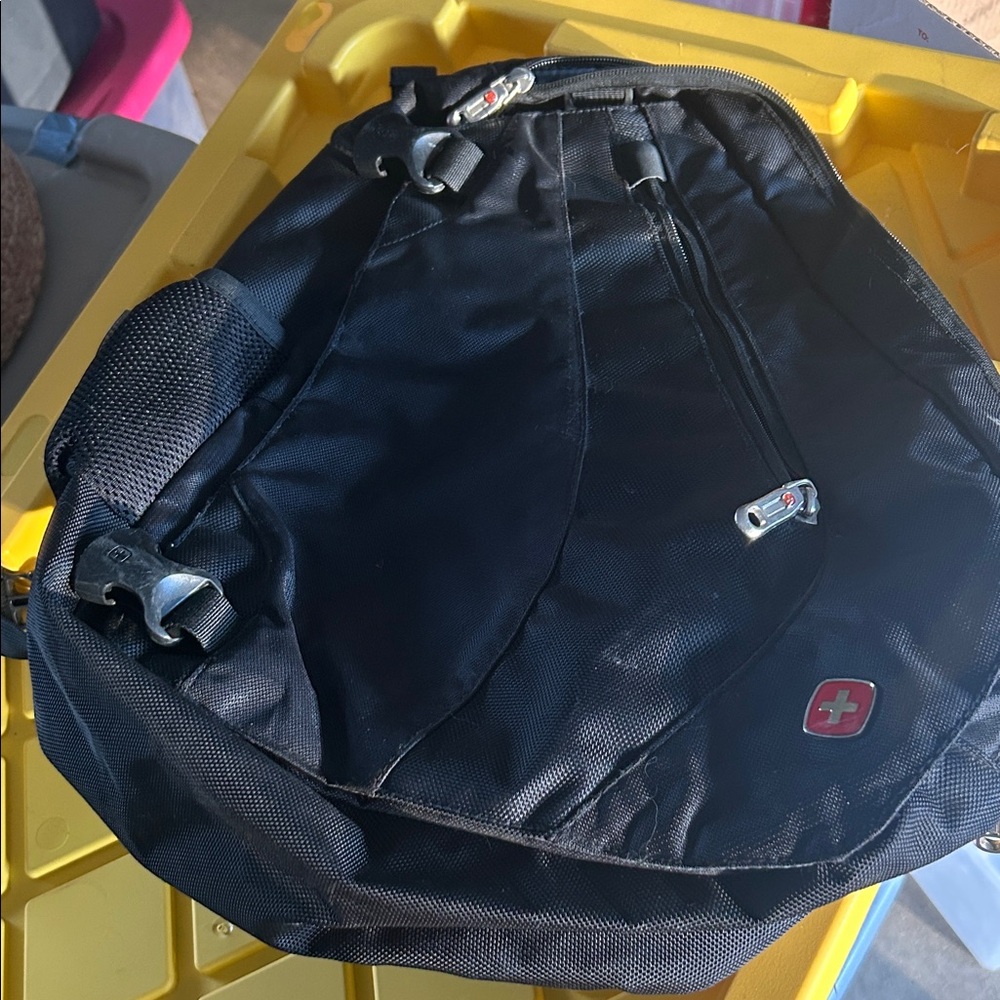 SwissGear Black Crossbody Backpack
